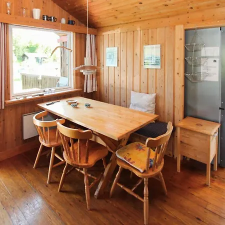 Holiday home 3 Bedroom Beautiful In Samso *