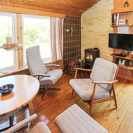 بيت للعطل 3 Bedroom Beautiful In