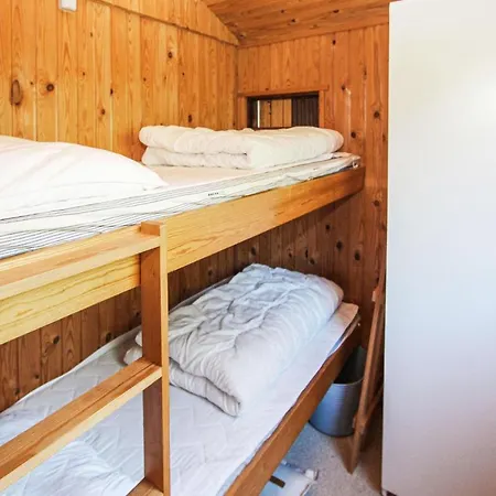 Holiday home 3 Bedroom Beautiful In Samso Nordby (Midtjylland)