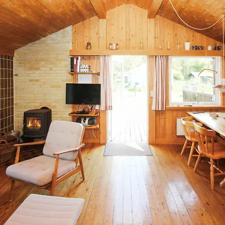 3 Bedroom Beautiful In Samsø